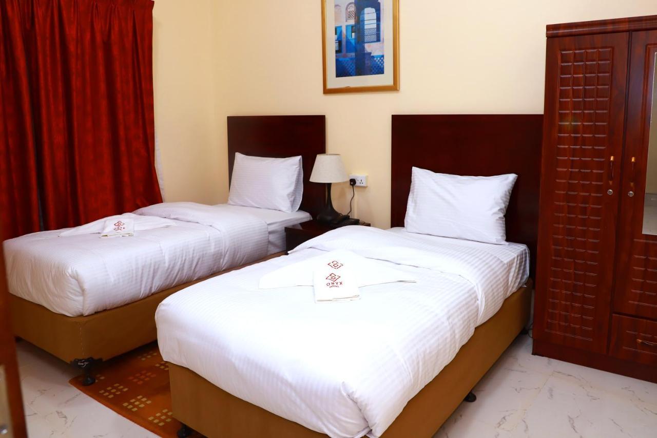 Onyx Hotel Apartments - Maha Hospitality Group 阿吉曼 外观 照片