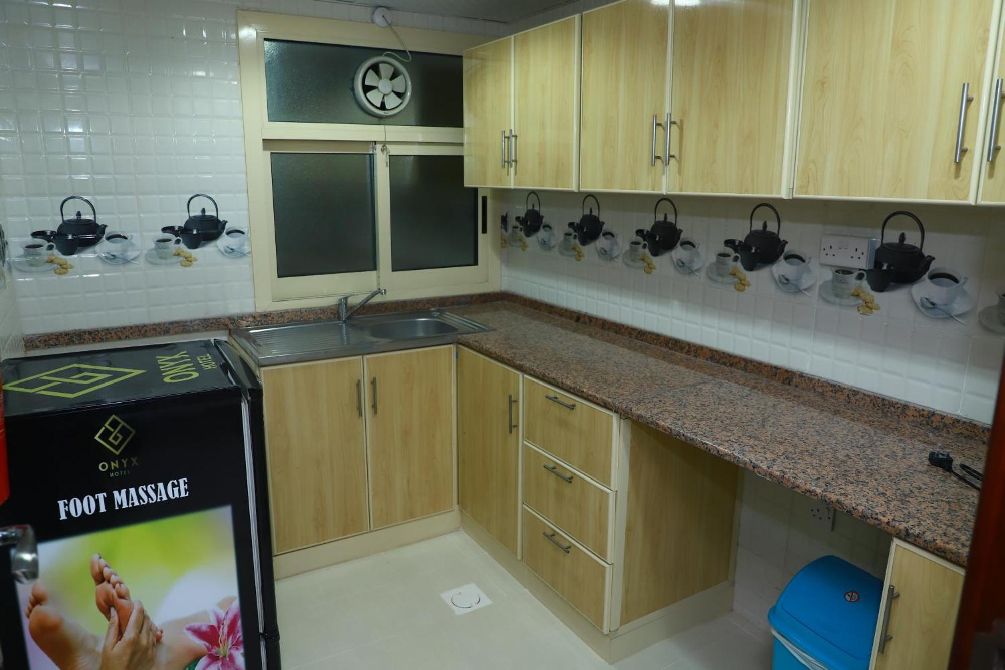 Onyx Hotel Apartments - Maha Hospitality Group 阿吉曼 外观 照片